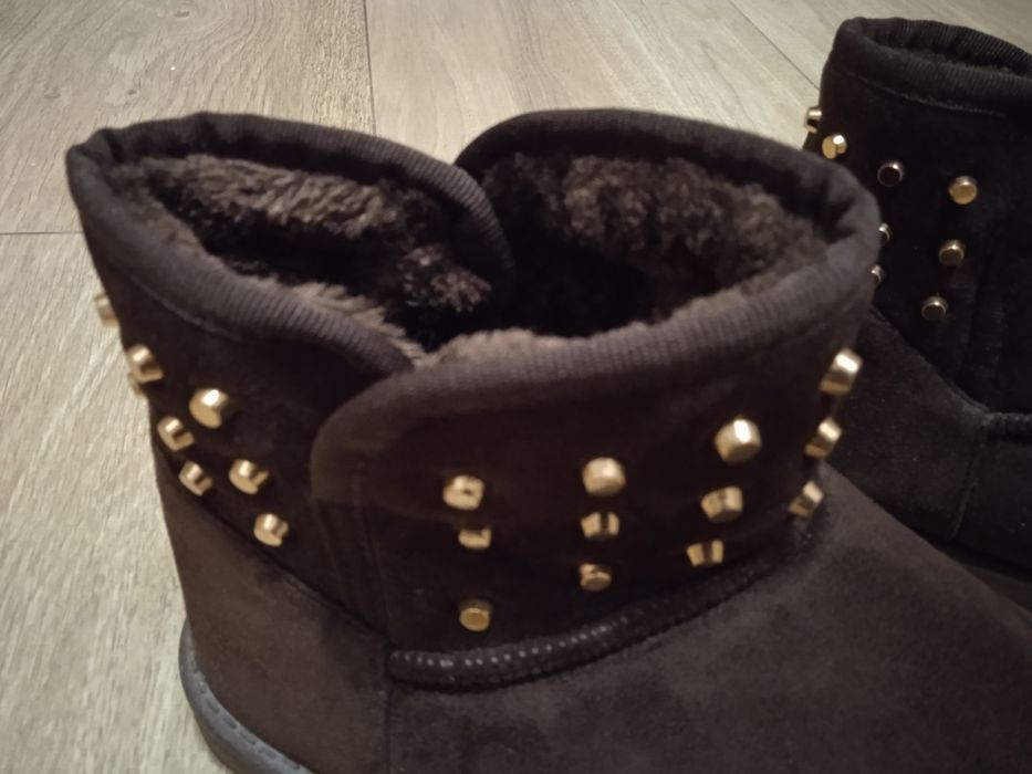 Zamszowe botki z futerkiem r. 37