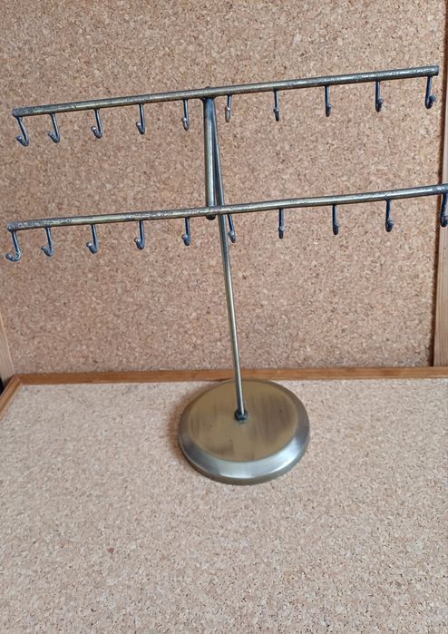 Expositor de bijuteria.  Cada 20€