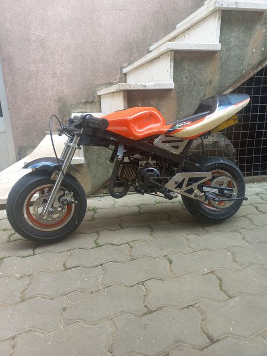 Mini mota de pista