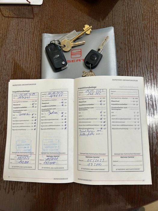 Сеат Альтеа  власниця