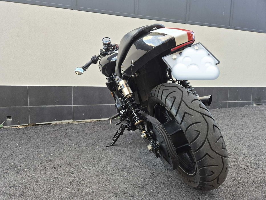 Harley Davidson Street XG 750 Cafe Racer