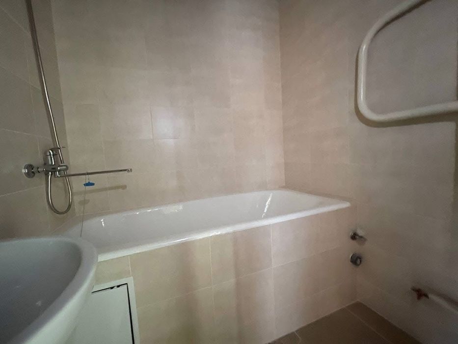 Продаж 4-х кімнатної м.Бровари, Київська область