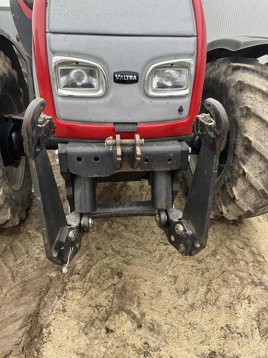 Ciągnik Valtra T 130