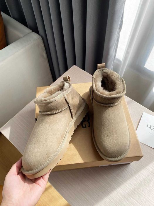 UGG Classic Ultra mini R.38