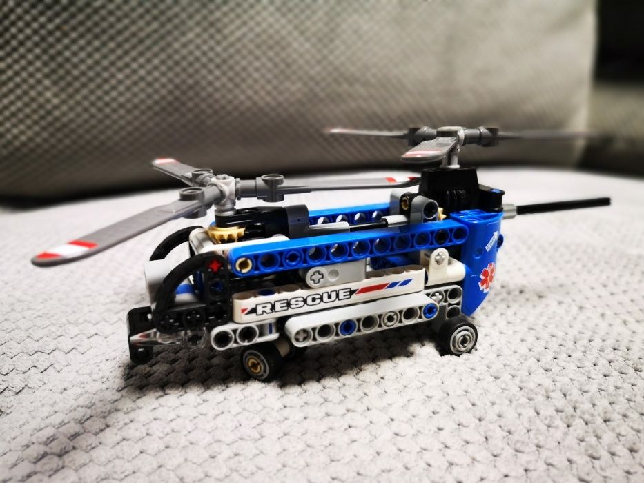 LEGO Technic 42020