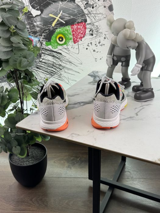 Кросівки Nike Air Zoom Structure 19 38.5 розмір Е15886