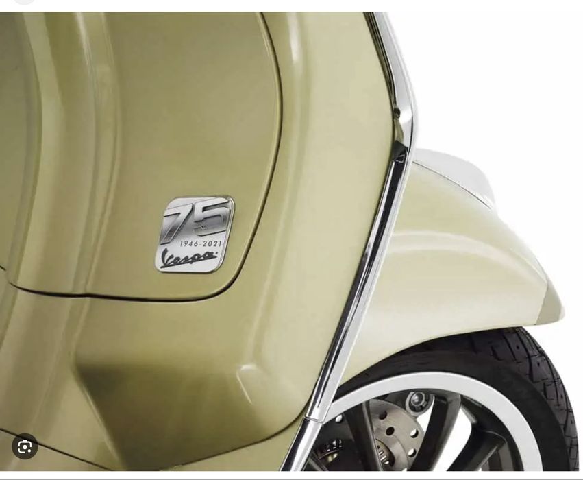 VESPA Gts 125 (75th aniversario)