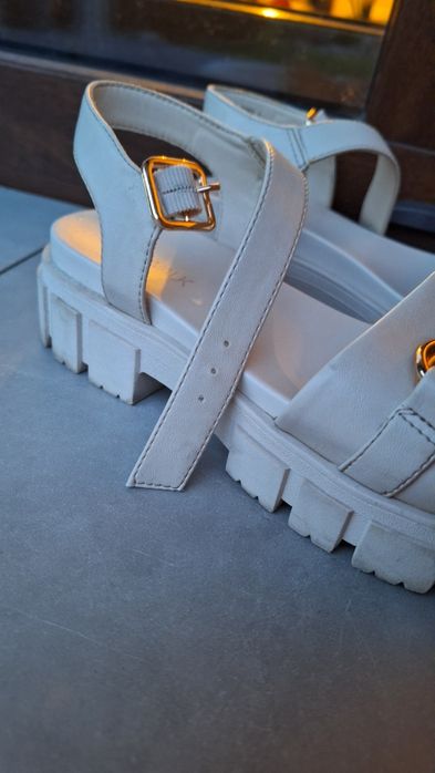 Sandały damskie marki catwalk