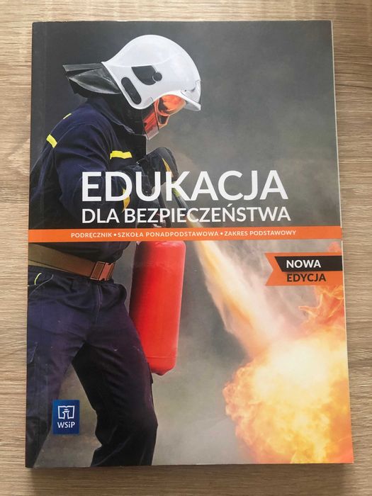 NOWA. Edukacja dla Bezpieczeństwa. WSiP. Mariusz Cieśla, Bogusława Breitkopf. Liceum, technikum. Zakres podstawowy.