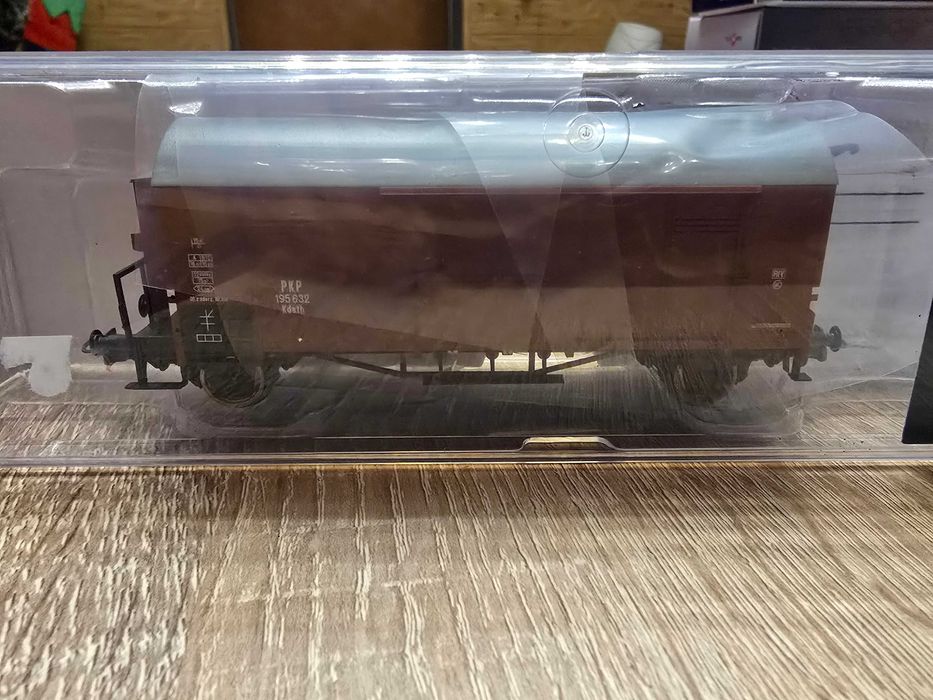 H0 wagon towarowy PKP Roco