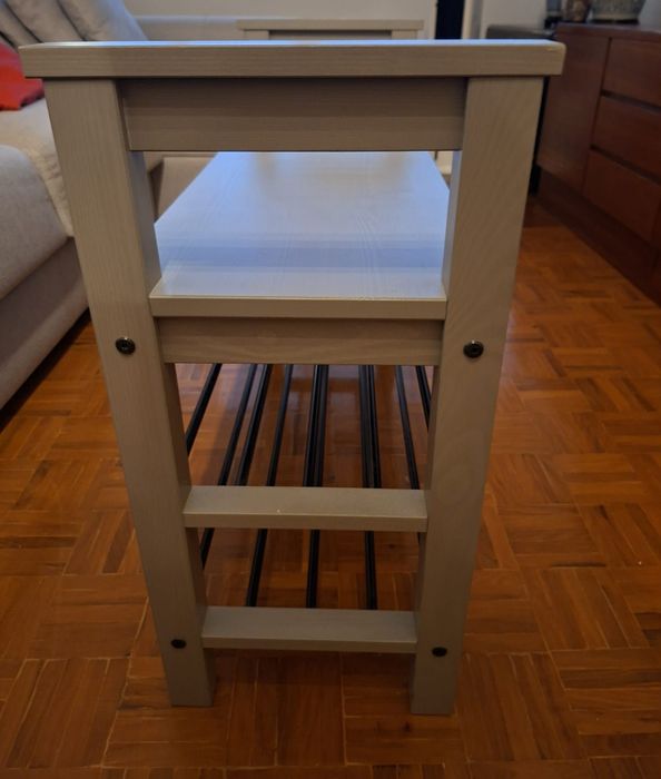 Banco sapateira do Ikea