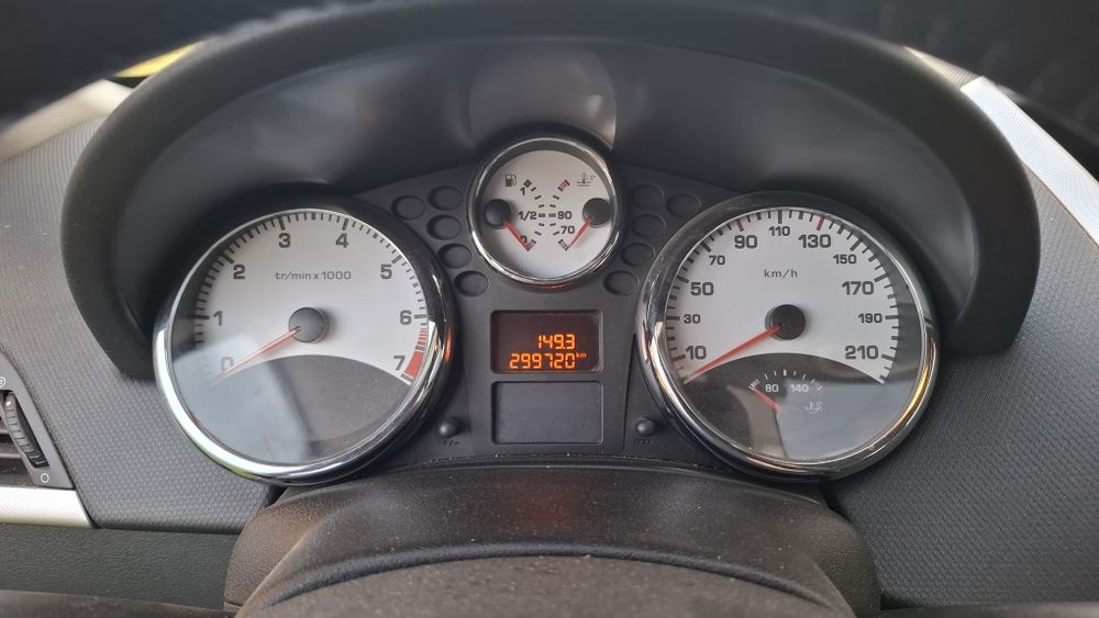 Peugeot 207 1.4 95km 2007