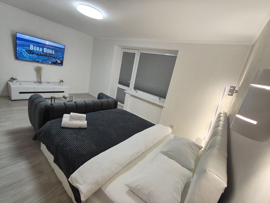 Квартира подобово в центрі м. Калуш +380635349430