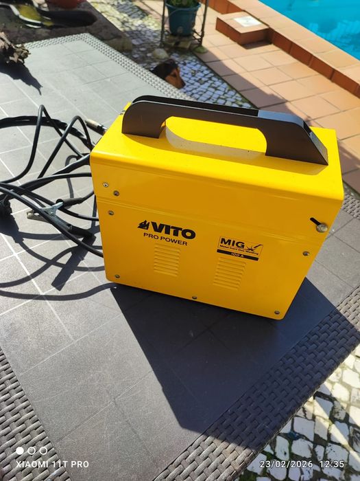 Máquina de soldar a fio Vito