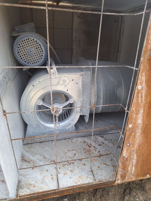 Wentylator promieniowy, odciag  nawiew suszarniczy lakierniczy.