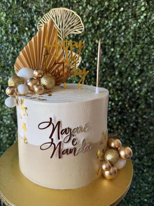 Bolos festivos, caseirinhos, brigadeiros e muito mais