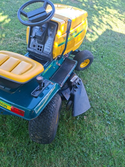 Traktorek kosiarka  yard man  13hp 4 koła skrętne