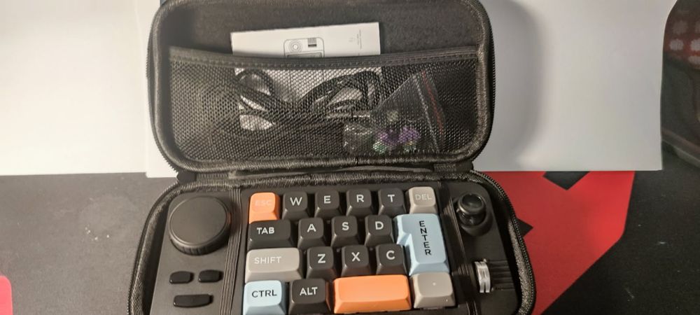 Klawiatura dla graczy mini 19 przyciskow / pad