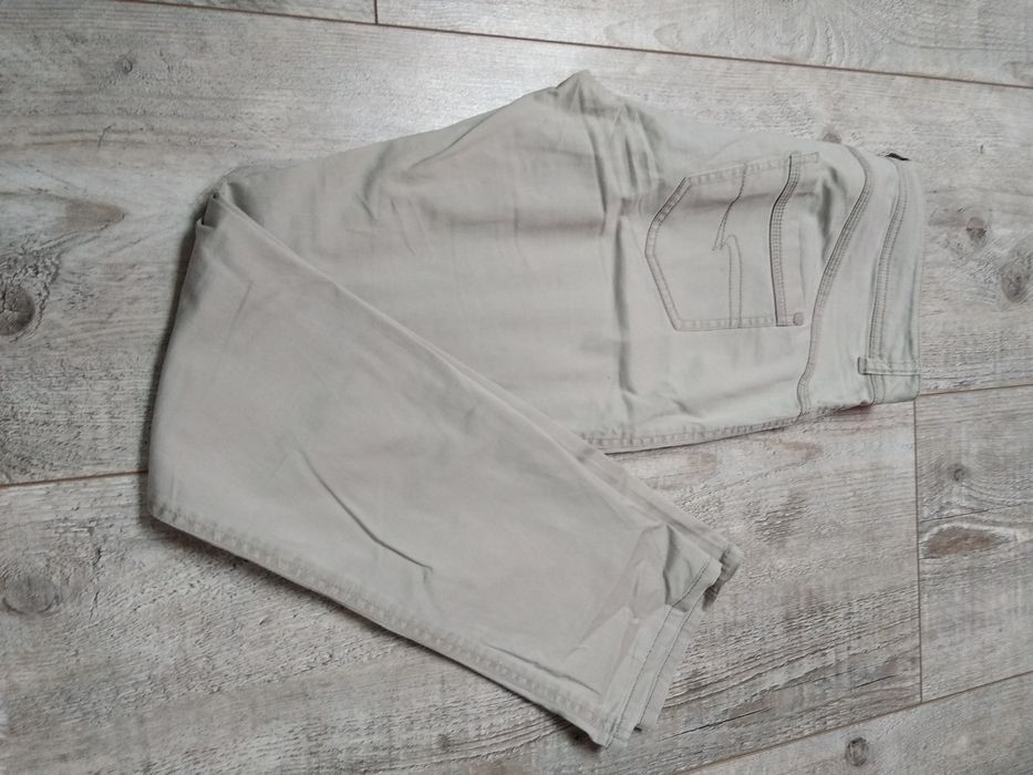 Spodnie street one r. 38