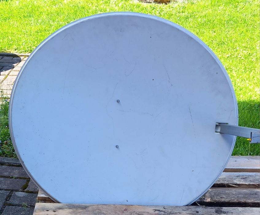 Talerz do anteny satelitarne 75cm.