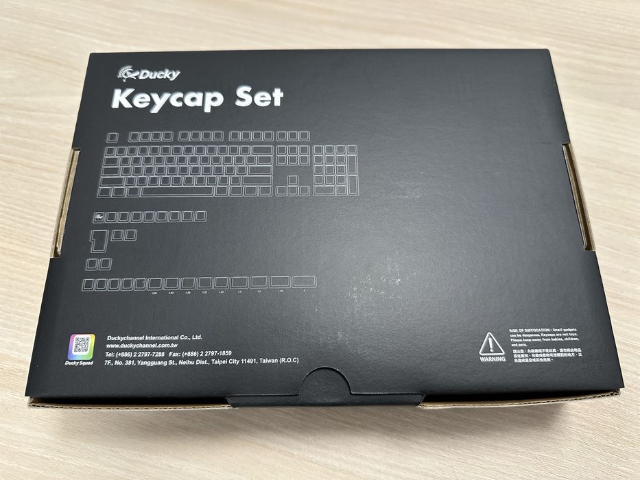 Conjunto de keycaps português Ducky PBT Doubleshot Cherry Profile