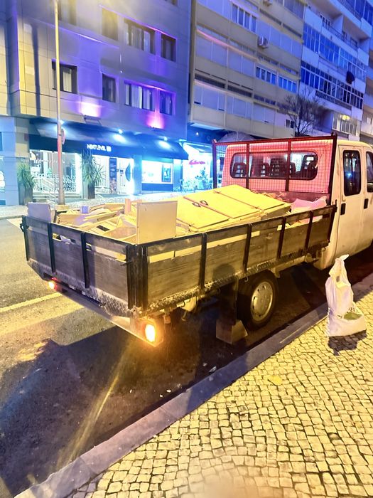 Carrinha se caixa aberta e 7 lugares impecavel