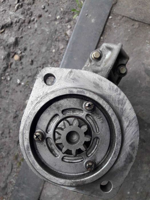 Стартер на погрузчик вилочный Зевс