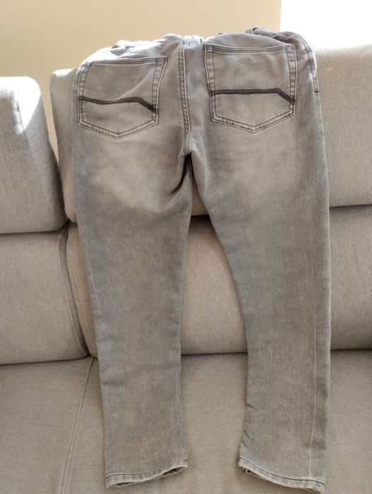 Spodnie chłopięce r.158