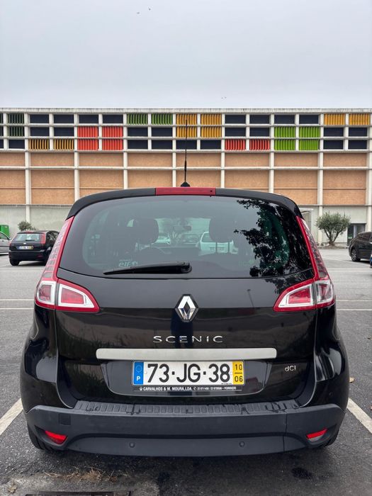 Renault Scénic 1.5 dCi 2010 — photo 2