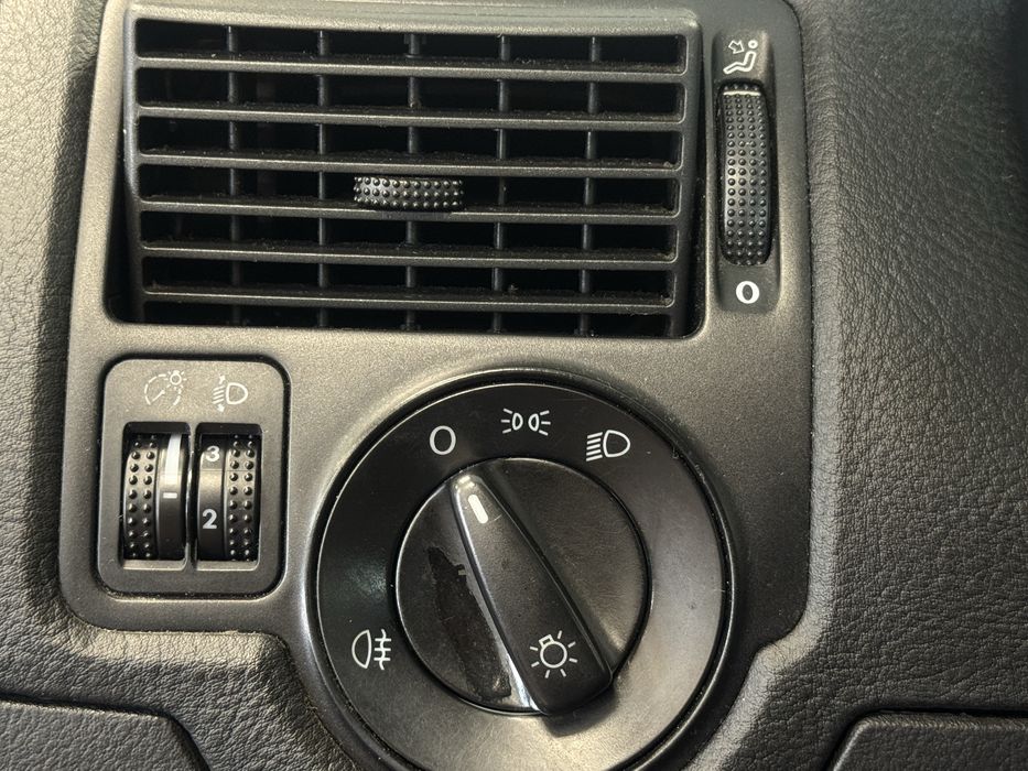 Volkswagen Golf 4