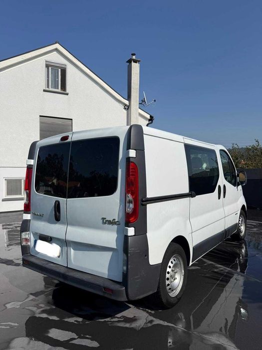 Renault Trafic 2.0 6 Lug
