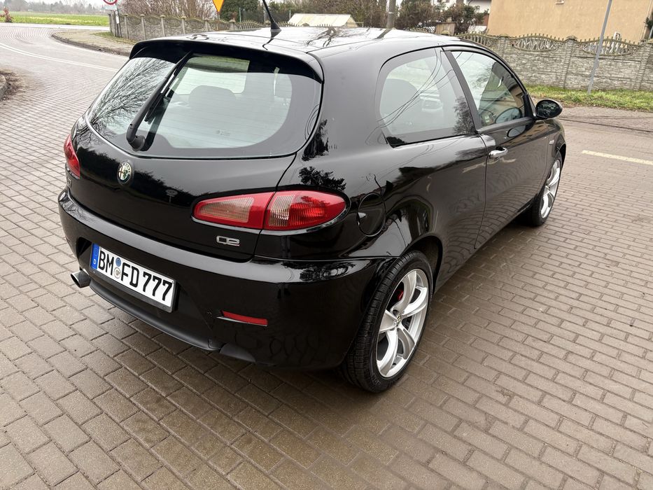 Alfa Romeo 147 Q2 bose 1.9 jtdm 16v