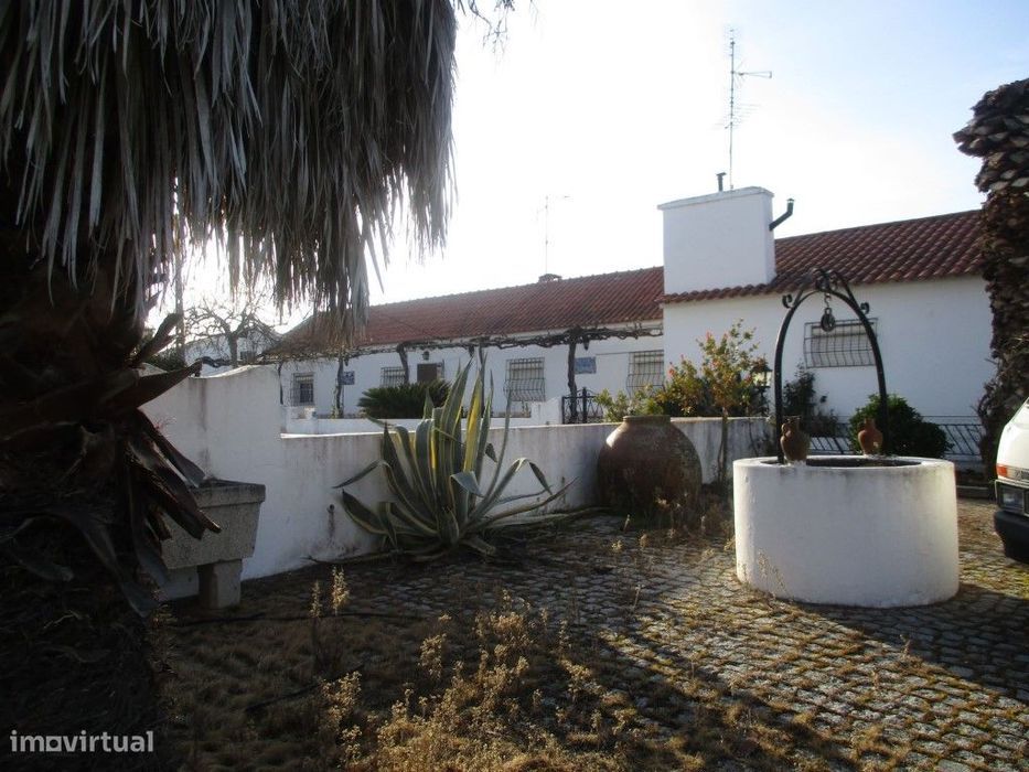 Quinta com 5ha em Elvas