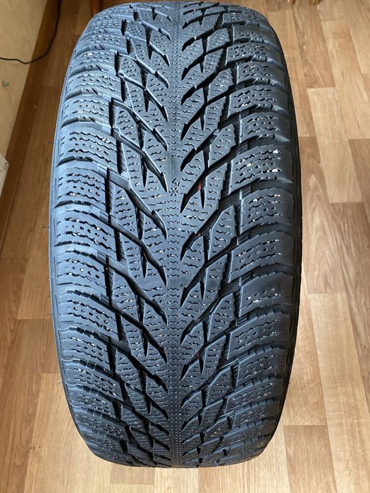 Nokian 205 55 16  hakkapellitta r3