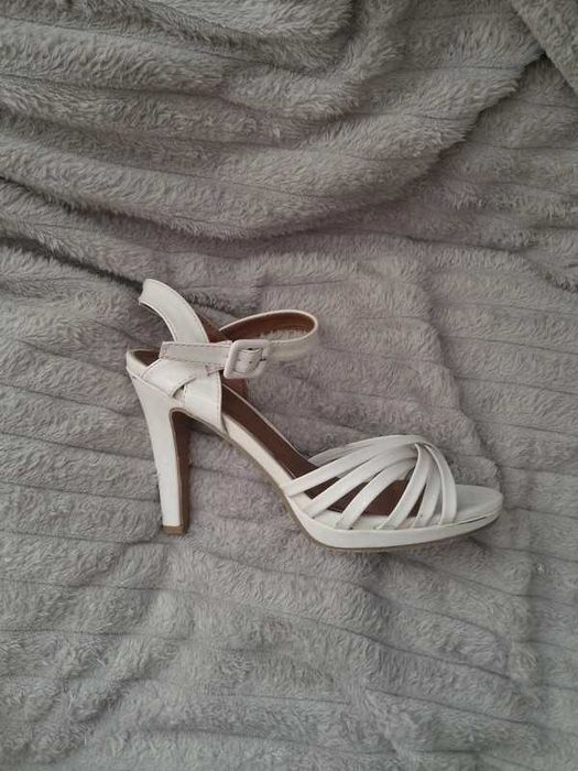 buty białe oficjalne ślubne, balowe, galowe sandałki na szpilce