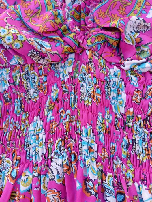 Vestido comprido rosa com flores