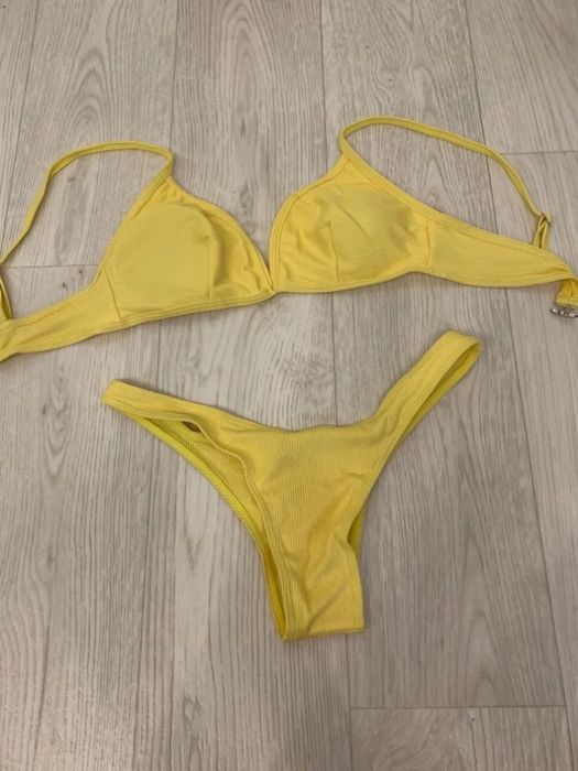 Biquini novo amarelo
