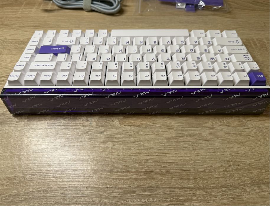 Клавіатура Aula HERO 84HE