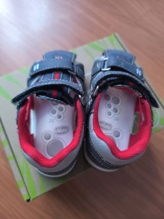Sandálias Chicco 20