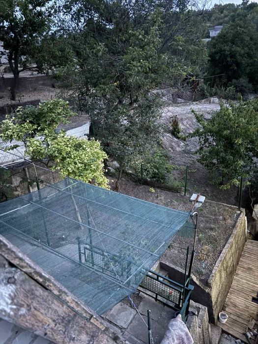 Уютная Дача на холме в тихом месте