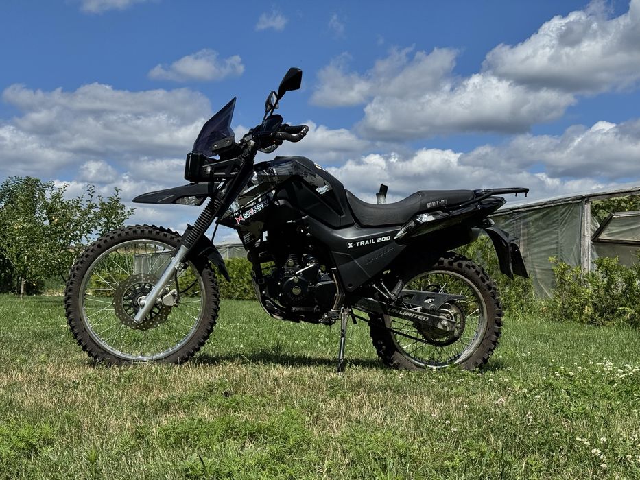 Продам SHINERAY 200