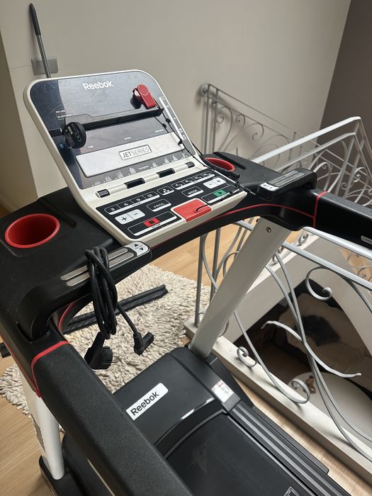 Passadeira reebok jet100