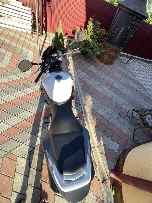 Продам suzuki gsr400 сузукі гср 400