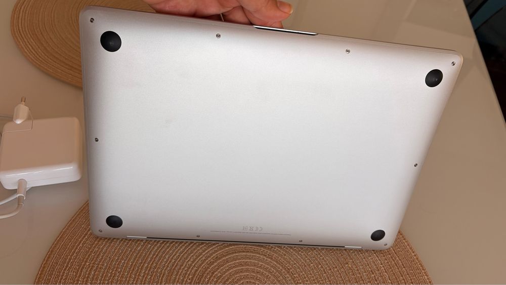 MacBook Air Retina 13-inch (2018)