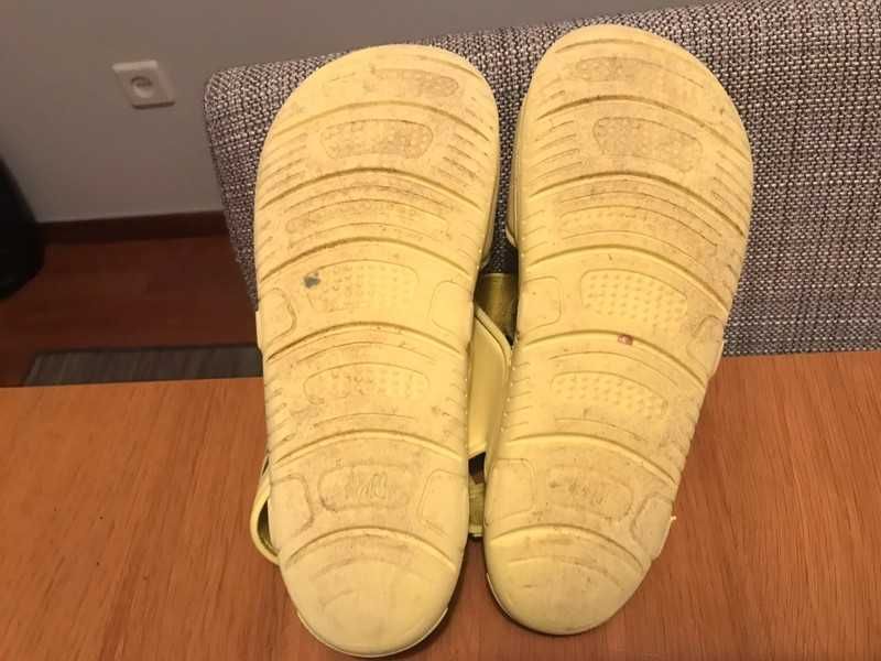 Sandálias de verão leves e de uso na água H&M Amarelas T30-31