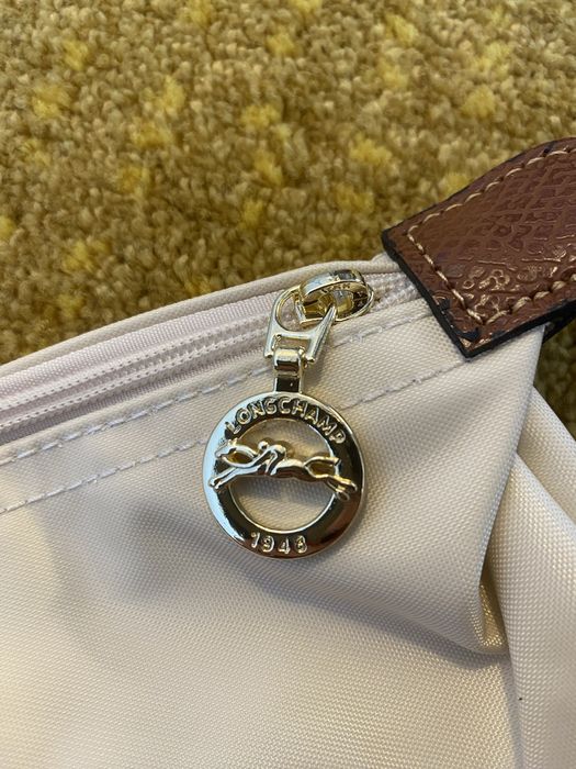 Longchamp Beje