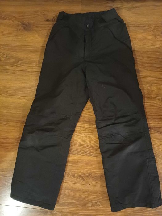 Spodnie zimowe dla chłopca r. 140 5.10.15