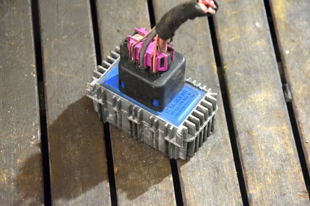 Opel Astra H Przekaźnik świec żarowych 55353011 51299014B