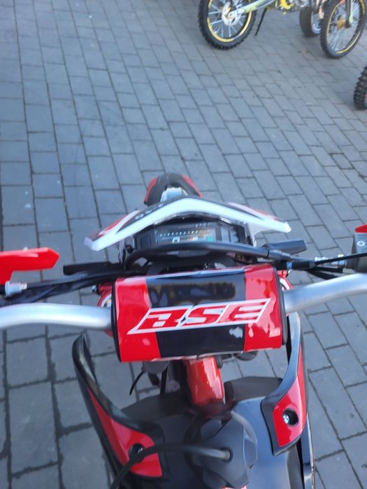 Новий Мотоцикл BSE J10 ENDURO 250