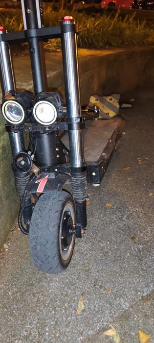 Trotinete Halo knight T107 pro customizada